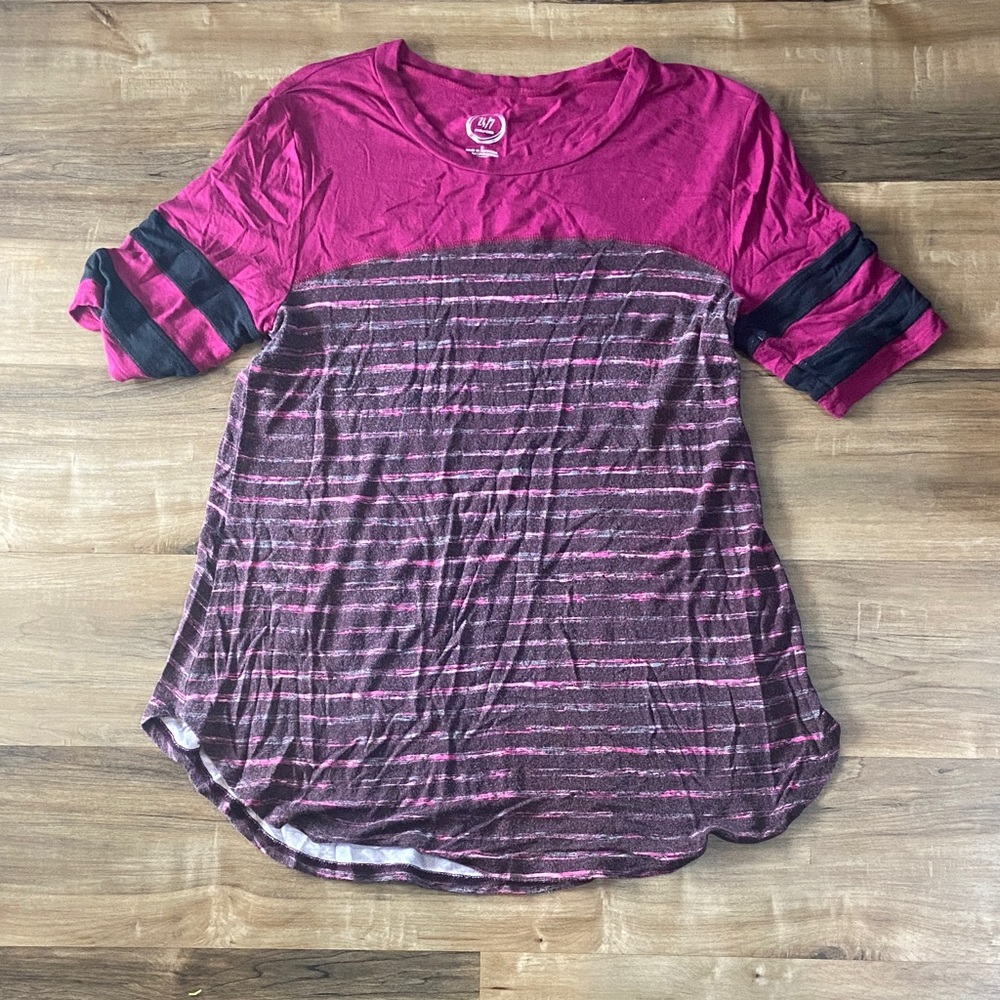 Maurices Magenta and Black Striped Short Sleeve Tee